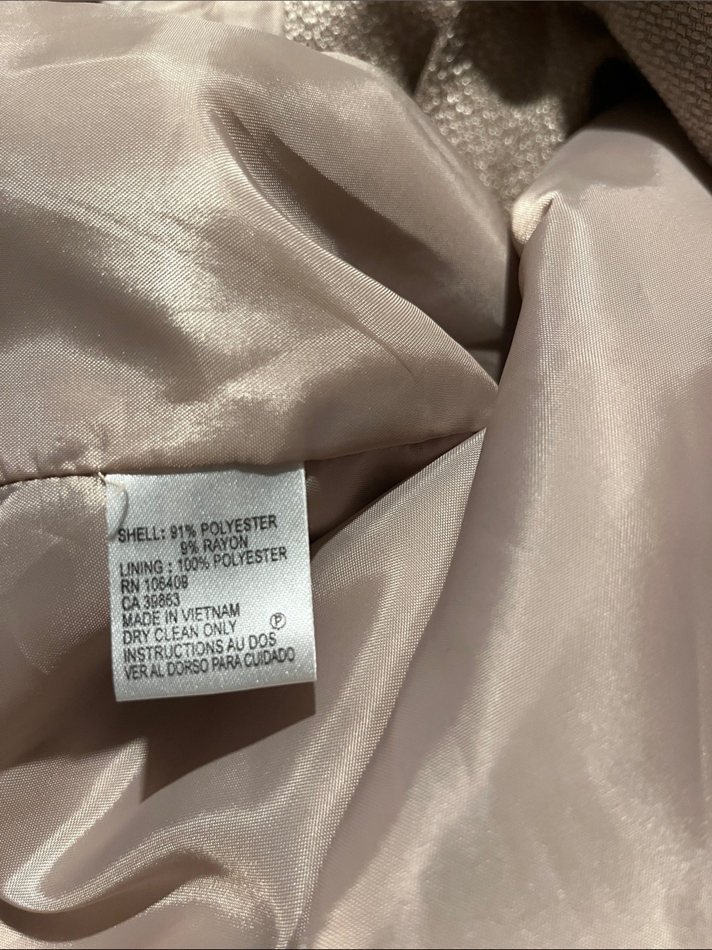 Tahari Metallic Gold Belted Blazer Jacket PTP 21”, - Picture 5 of 6